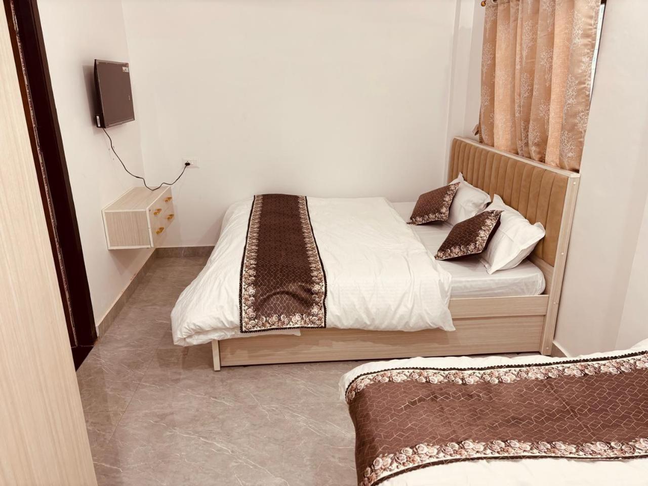 Hotel Shri Ram Darbar Ayodhya Exterior foto